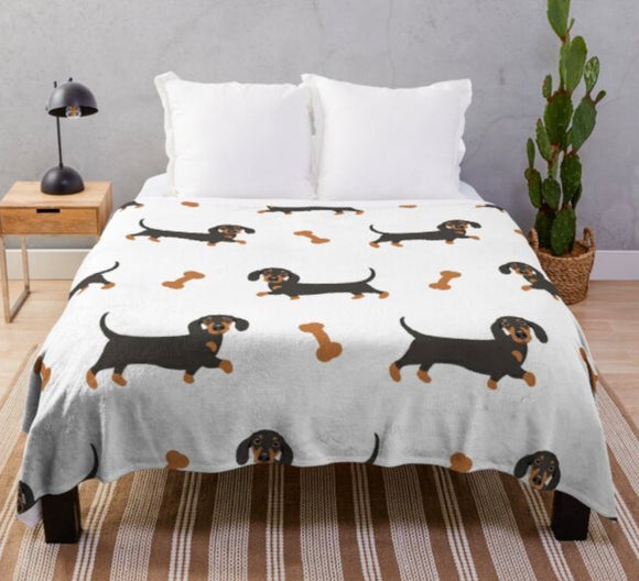 Luxury Fleece Blanket for Men Women, Warm and Fuzzy Blanket Compatible with  Wiener Dog Dachshund Pet Dogs for Sofa Couch Car Sleep, Funny Halloween